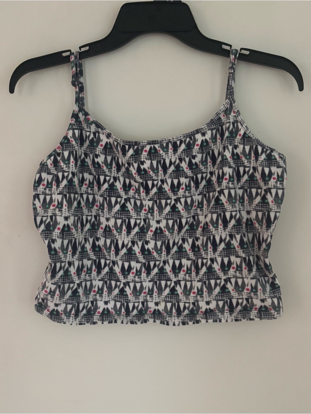 Decree XL Geometric Print Cropped Cami Tank Top